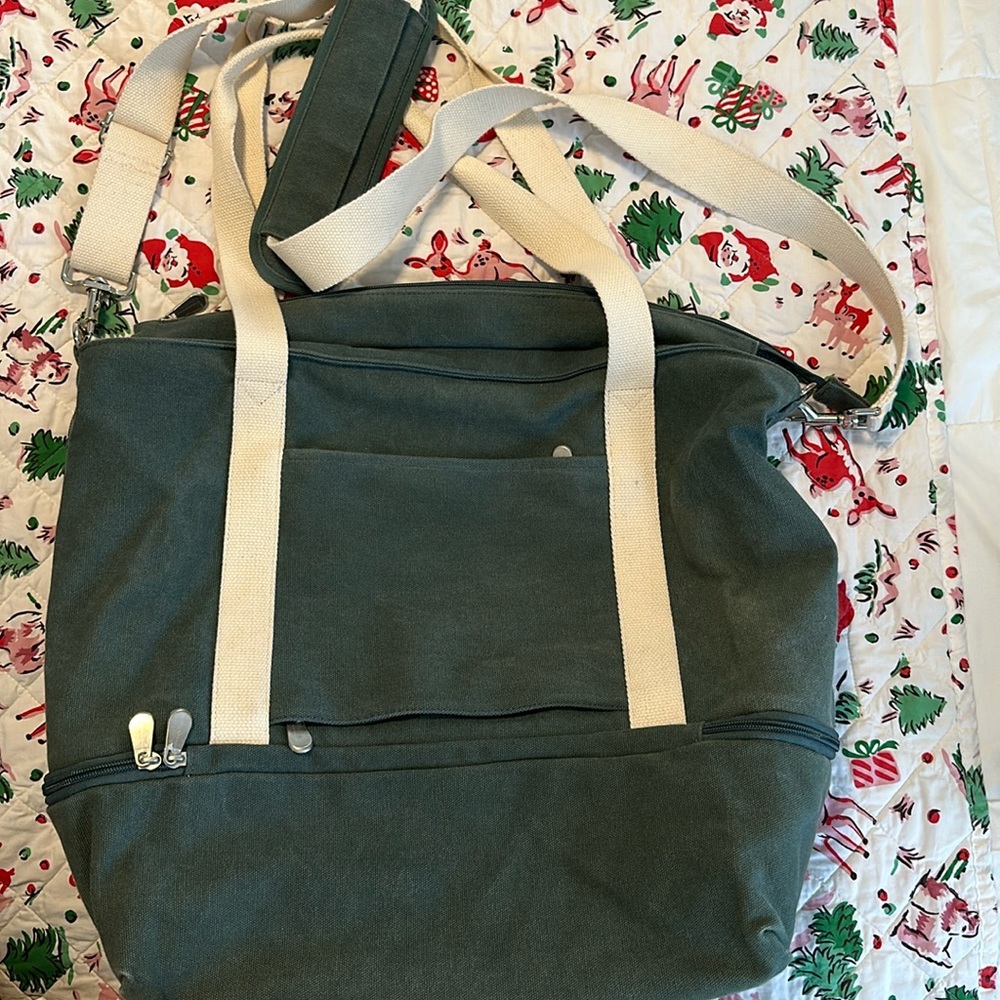 Lo and sons Catalina tote